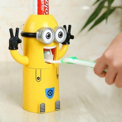 Dozator pasta de dinti pentru copii, in forma de Minion